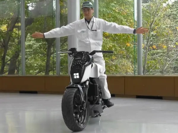 What Is Honda Riding Assist Technology And How It Works? - CarBikeTech