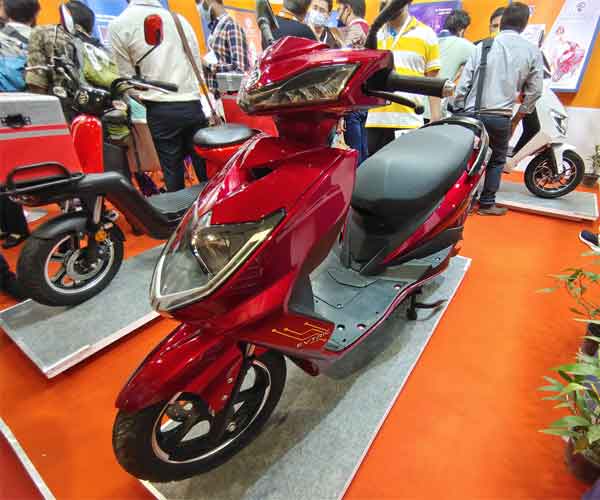 Evtric-E-scooter or E-Motorcycle